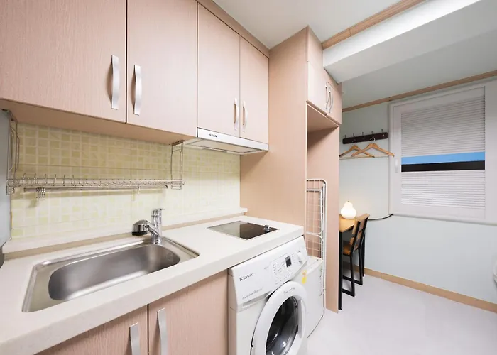 Hostel Cave Myeongdong