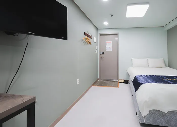 Cave Myeongdong Hostel
