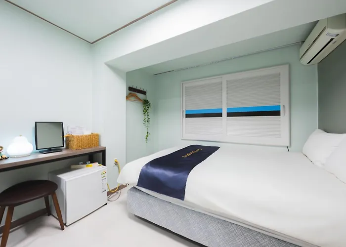 Hostel Cave Myeongdong Seoul