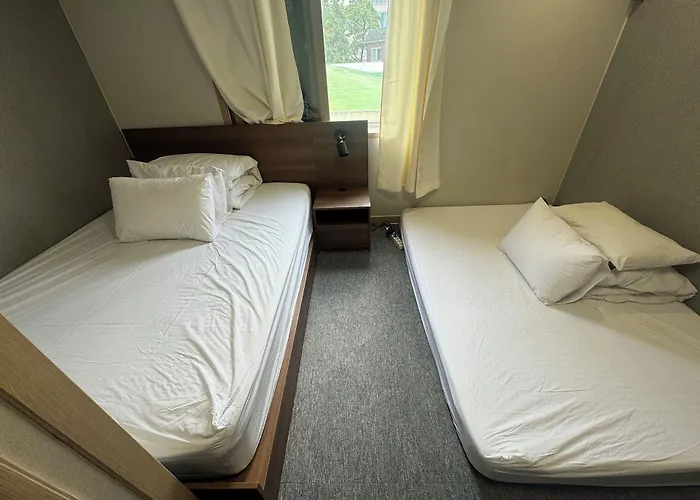 Hostel Cave Myeongdong