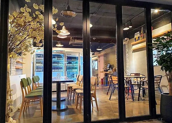 Cave Myeongdong Hostel *